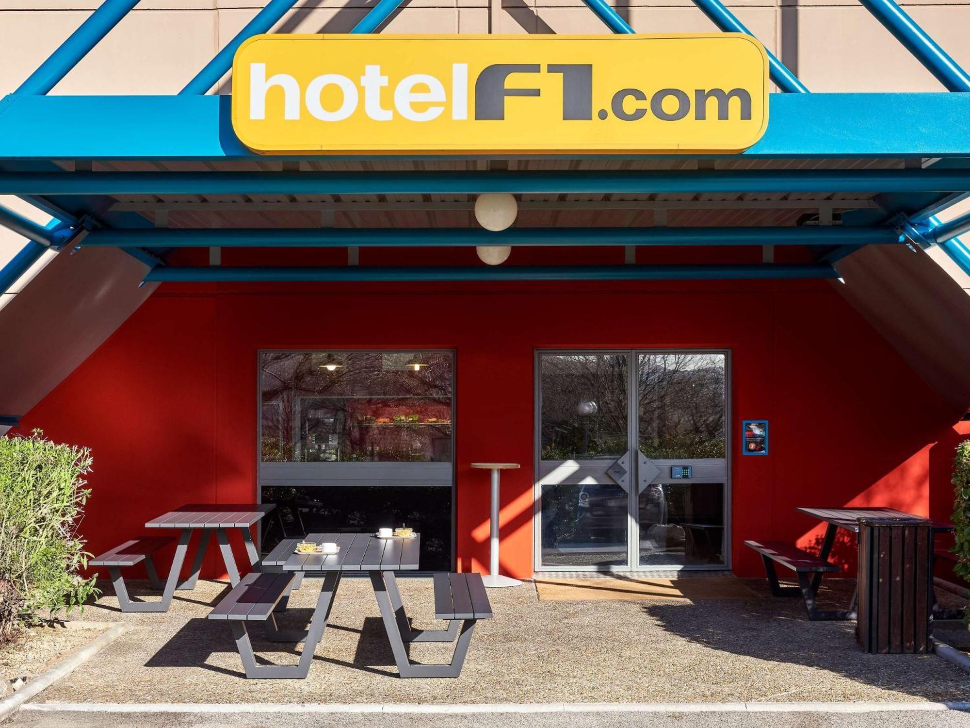 Hotelf1 Nantes Est La Beaujoire Exteriér fotografie